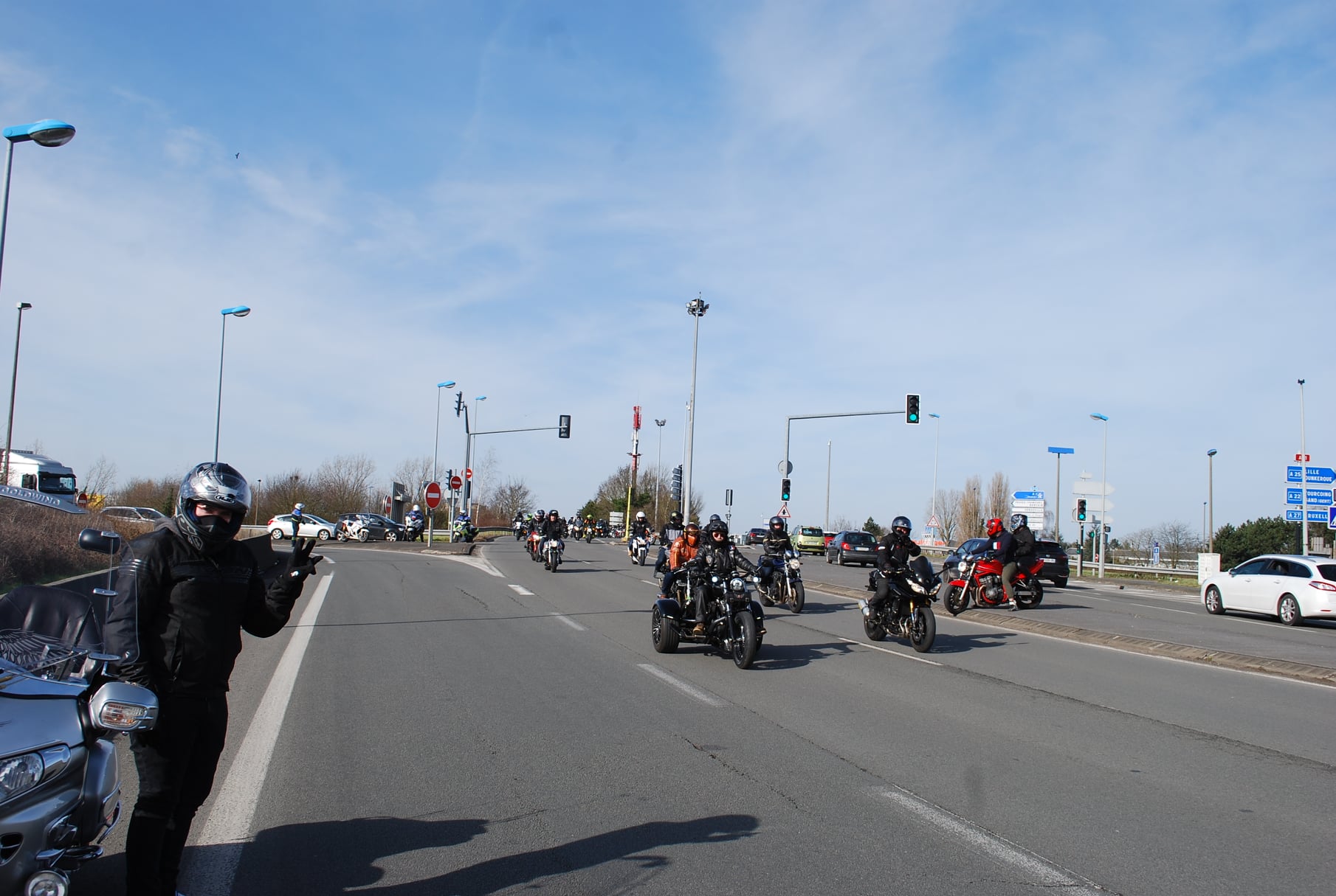 Cortège de motards lors d'un rassemblement national FMF